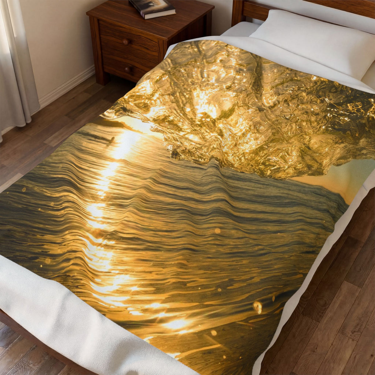 Liquid Gold Velveteen Plush Throw Blanket